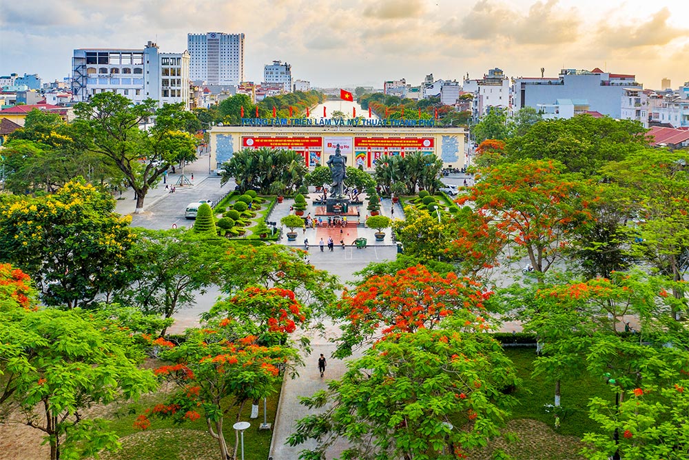 TÂM ĐIỂM 
SỐNG PHỒN VINH